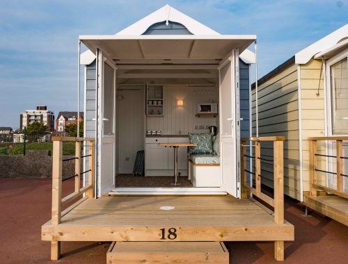 St Annes Beach hut Rental